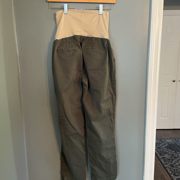 Bundle of Small Maternity Pants - Picture 9 of 11